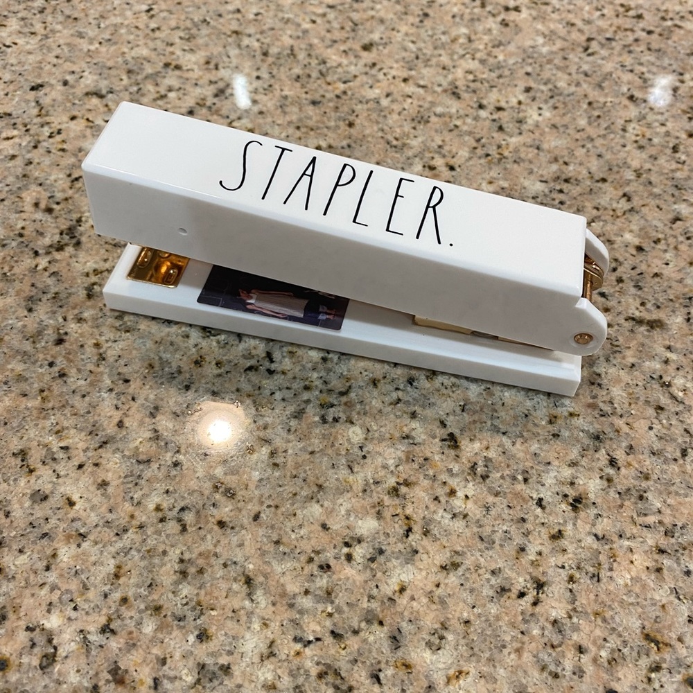Rae Dunn stapler